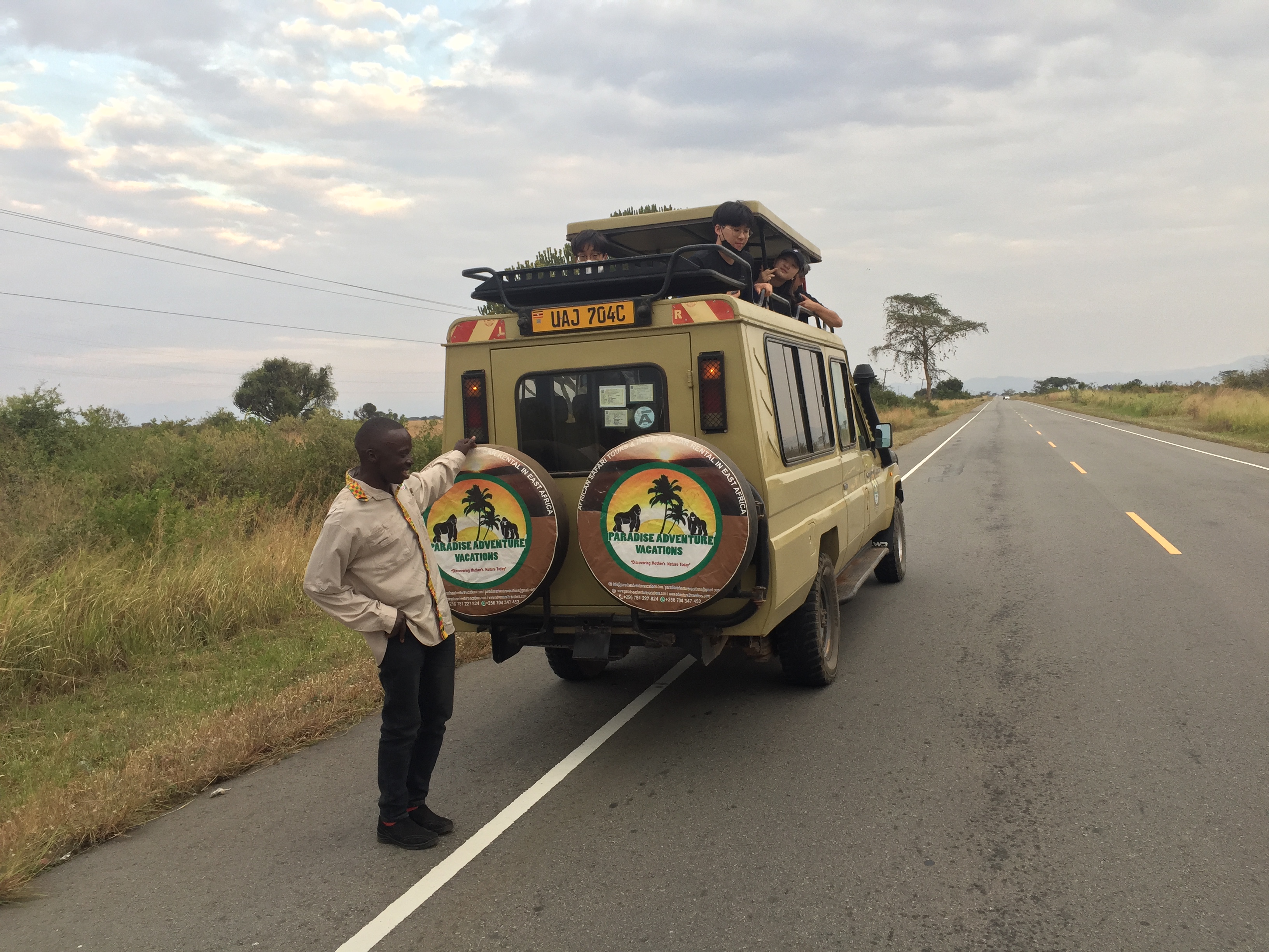 background image for - 10 Days Uganda Safari Tour & Holiday