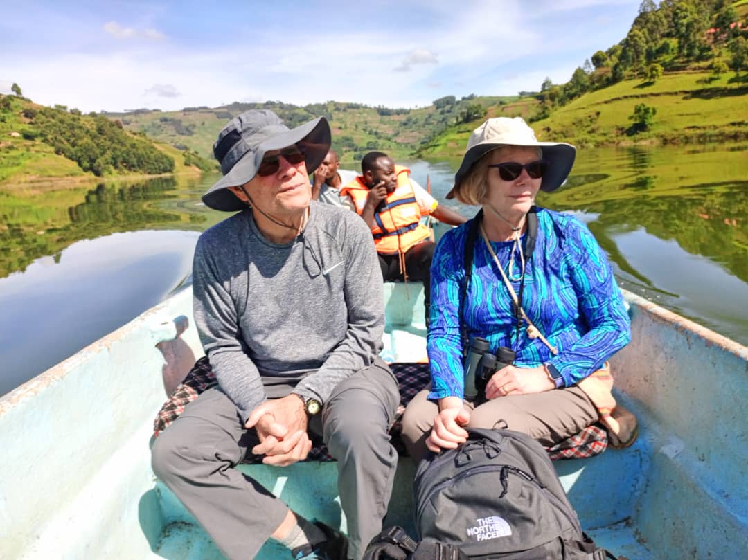 background image for - 6 Days Chimpanzee And Gorilla Trekking Safari