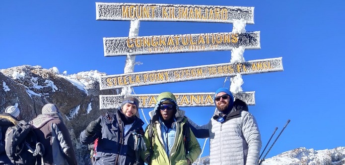 background image for -  7 Days 6 Nights Machame Route