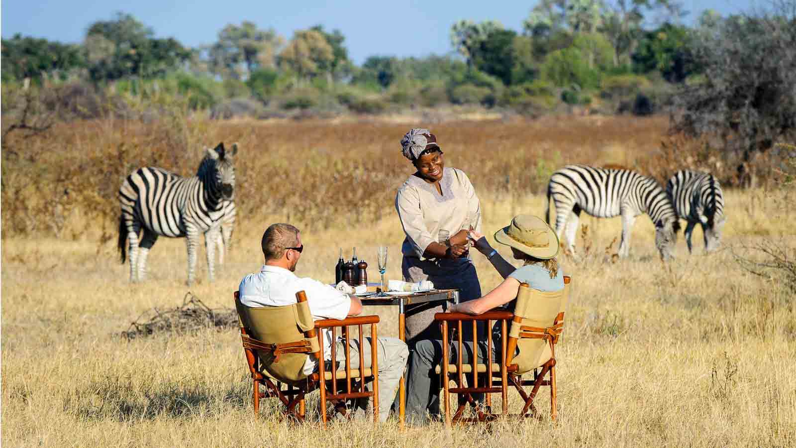 background image for -  5 Days Tanzania Lodge Safaris