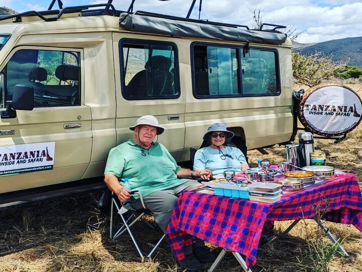 background image for - Tanzania Safari Ft Tarangir,sere&creater