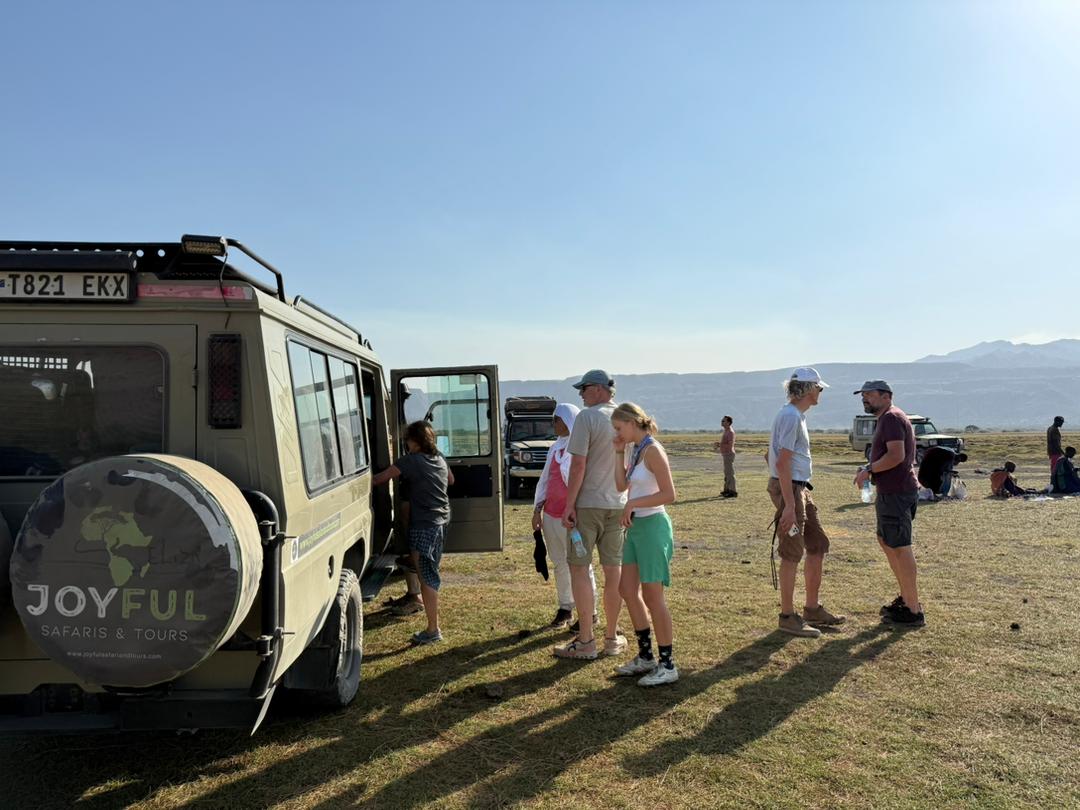 background image for - 4 Days Unforgatable Adventure Safari 