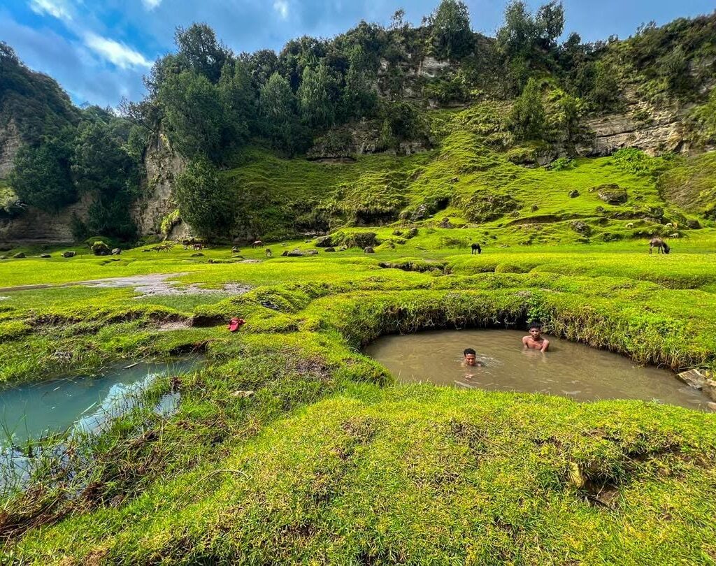 Image number 7 for Wenchi Crater Lake Tour | 2-Day Nature & Hiking Adventure