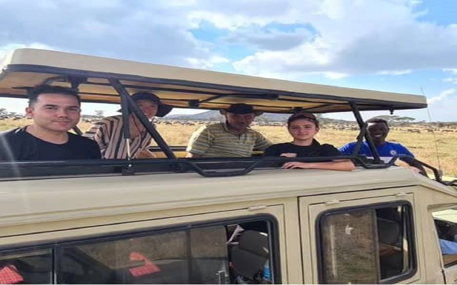 background image for - 3 Days Budget Camping Safari