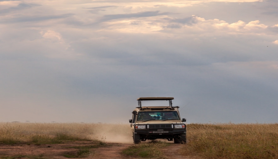 Slides Images for 6 Days Lake Manyara, Serengeti, Ngorongoro & Tarangire