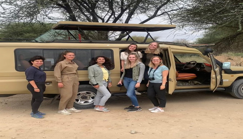 Slides Images for 4 Days Safari- Tarangire Serengeti & Ngorongoro