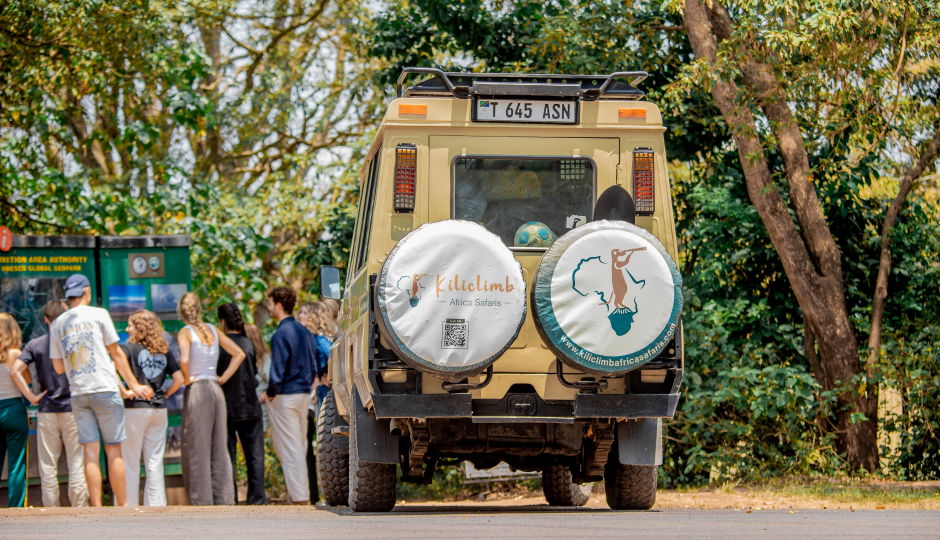 Slides Images for Arusha, Tarangire, Ngorongoro & Manyara Safari