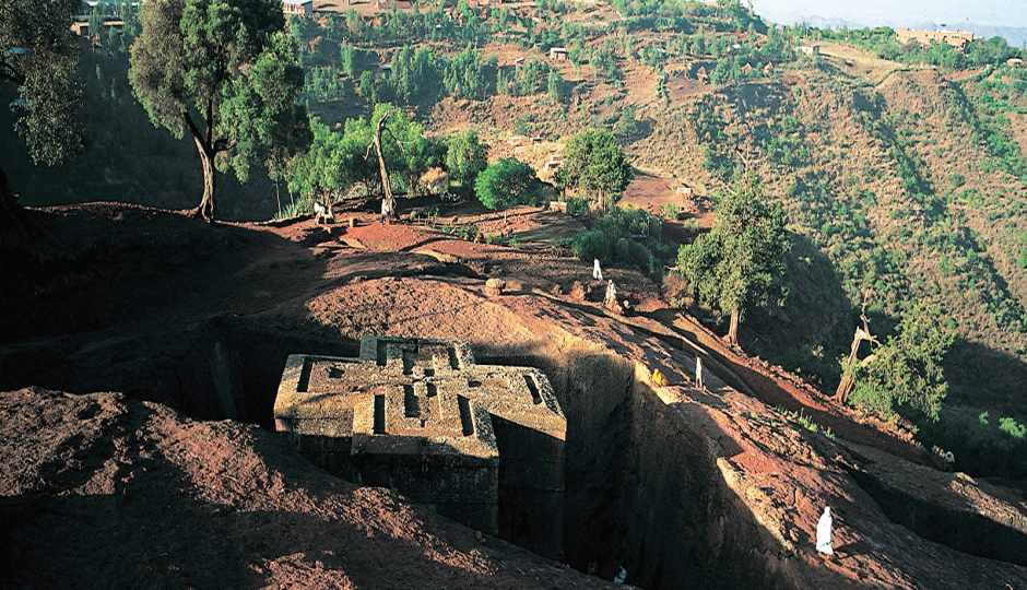 Slides Images for 12-Day Ethiopia: Tribes, Volcanoes & Wildlife Trek